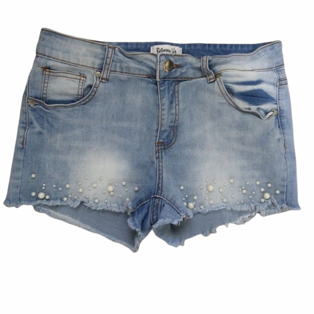 Between Us Midrise Jean Shorts With White Faux Pearls Size 11